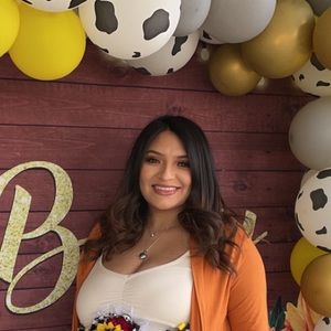 Meet your Posher, Isabella